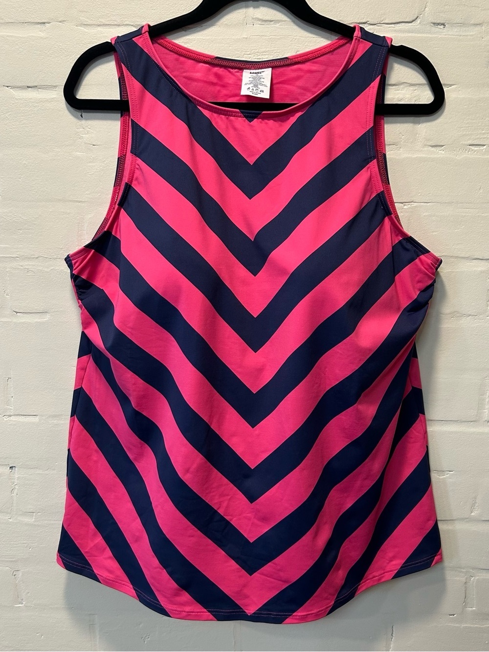 NWT Lands' End Pink & Navy Chevron High Neck Tankini Swimsuit Top Size 18 UPF 50